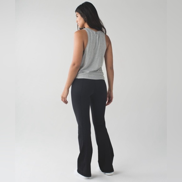 Lululemon Tie & Go Tank - Picture 3 of 9